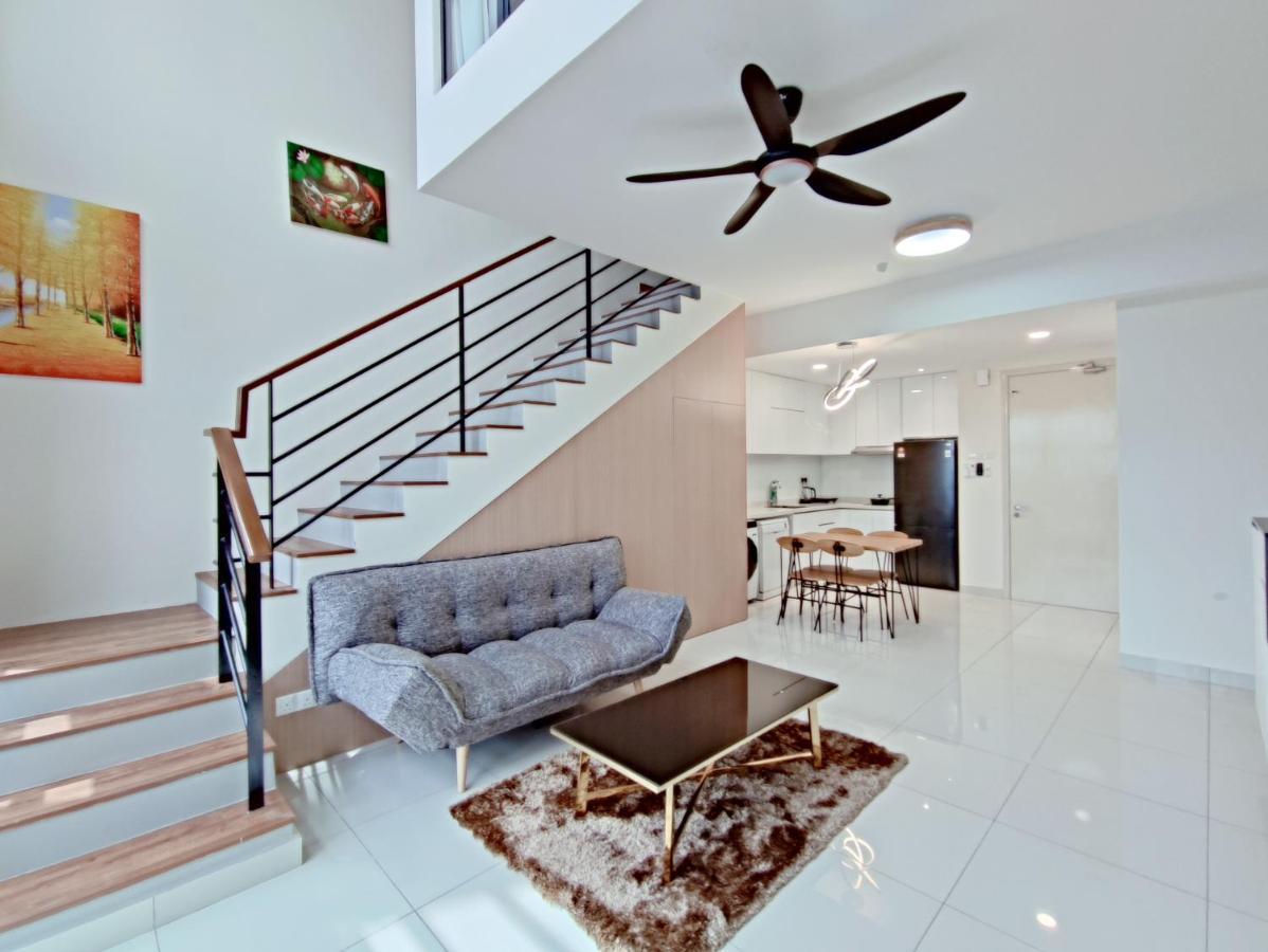 Arte Mont Kiara Host By Host Corner Suites Kuala Lumpur Buitenkant foto